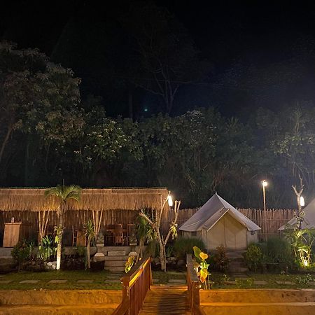 Emayan Glamping Kubupenlokan Extérieur photo