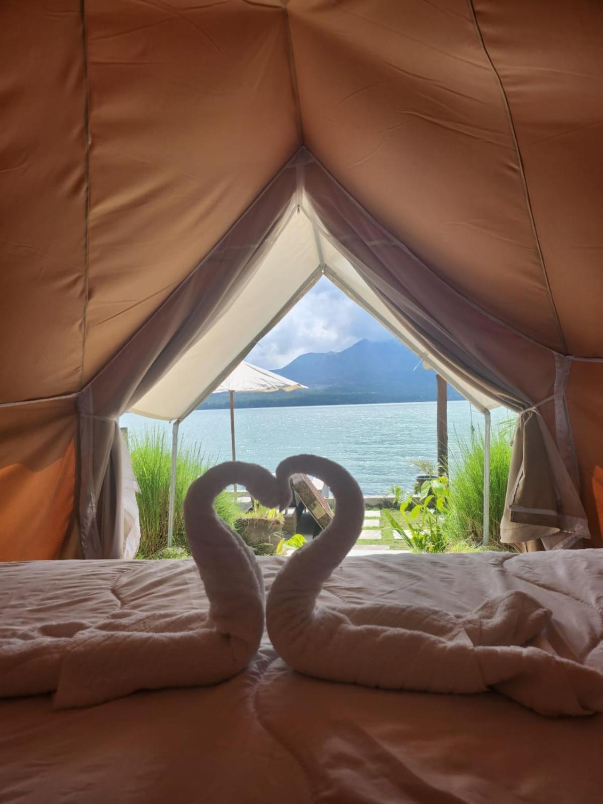 Emayan Glamping Kubupenlokan Extérieur photo